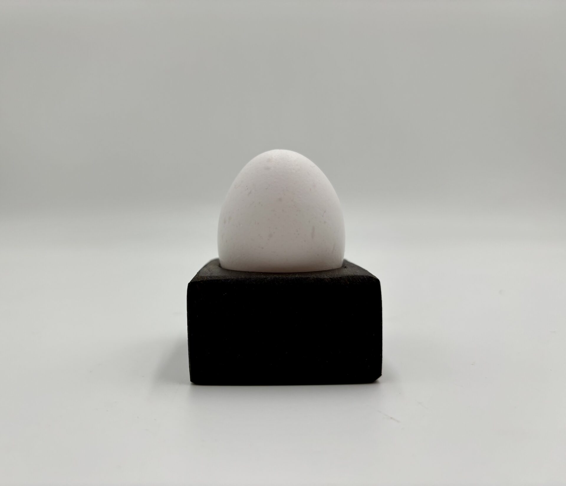 Podstawka na jajko z dębu czarnego